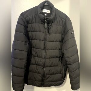 Men's Quilted Infinite Stretch Water-Resistant Puffer Jacket